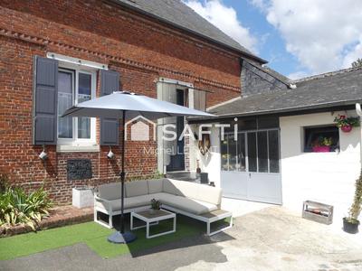 Maison - 104 m² - 5 pièces