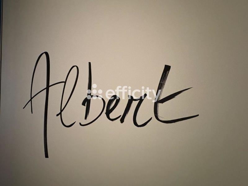 Appartement - 102 m² - 5 pièces