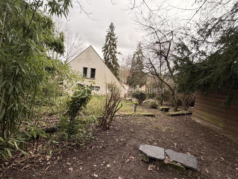 Maison traditionnelle - 112 m² - 6 pièces