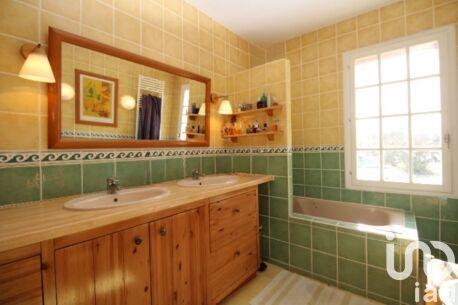 Maison - 160 m² - 8 pièces