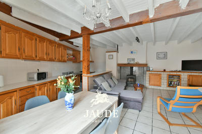 Maison - 100 m² - 3 pièces