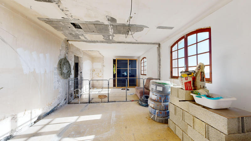 Maison - 420 m² - 19 pièces