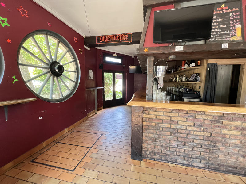 Local commercial - 180 m²