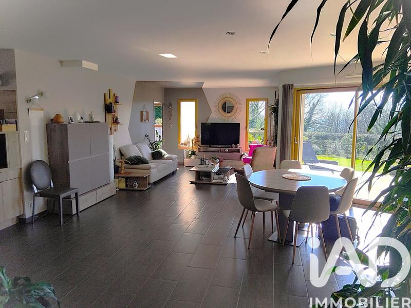 Maison - 123 m² - 4 pièces