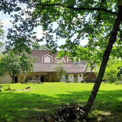 Maison - 120 m² - 3 pièces