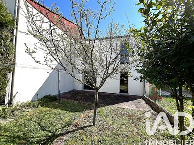 Maison de ville - 103 m² - 6 pièces