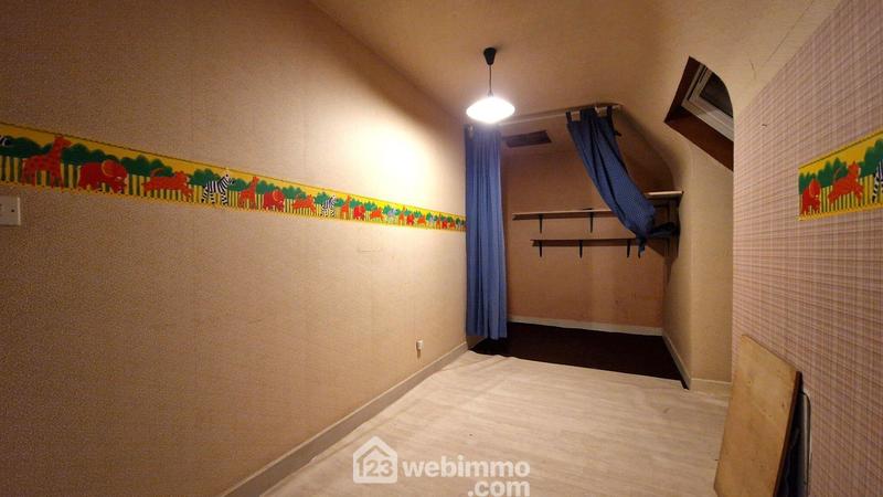 Maison - 102 m² - 5 pièces