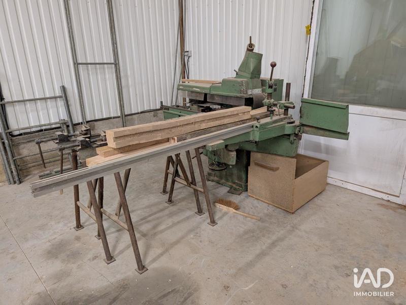 Local commercial - 1 000 m²