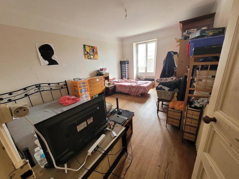 Maison - 182 m² - 6 pièces