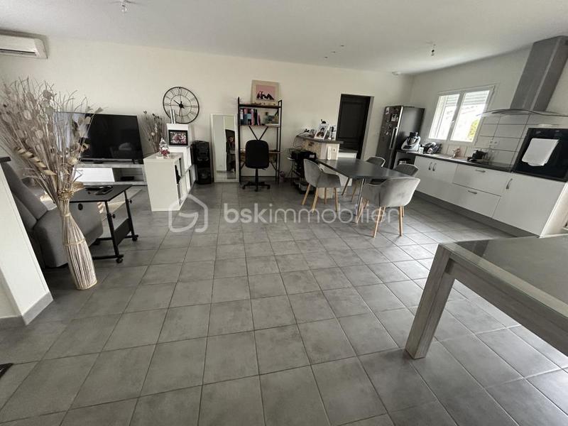 Maison - 114 m² - 4 pièces