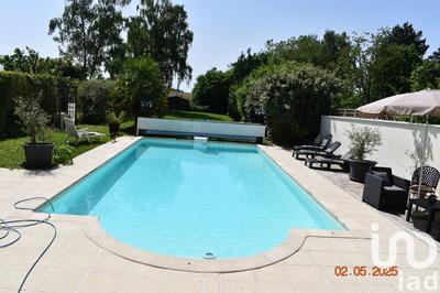 Maison - 195 m² - 7 pièces