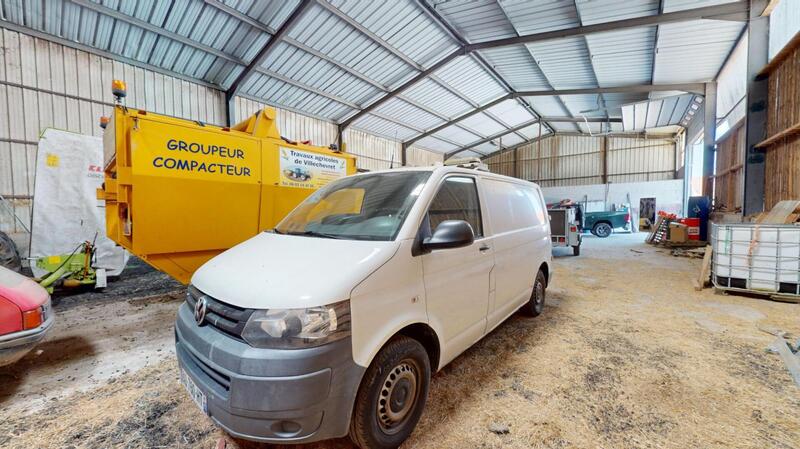 Grange - 1 784 m² - 2 pièces