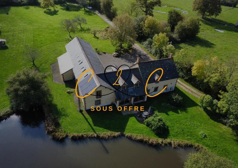 Propriété - 365 m² - 12 pièces