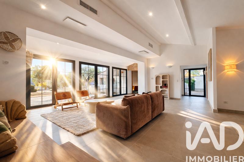 Maison de maîtres - 207 m² - 7 pièces