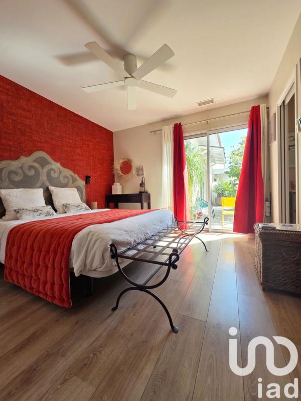 Maison de maîtres - 360 m² - 7 pièces