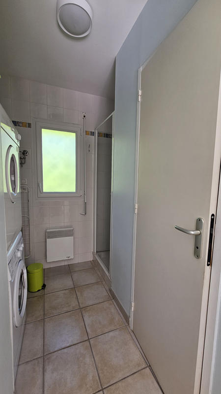 Propriété - 90 m² - 6 pièces