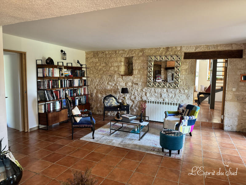 Maison - 455 m² - 13 pièces