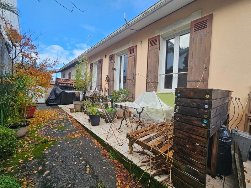 Maison de ville - 64 m² - 4 pièces