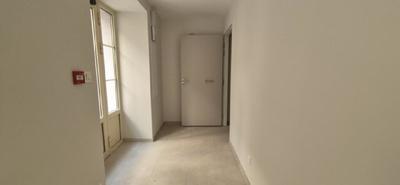 Bureau - 28 m² - 1 pièce