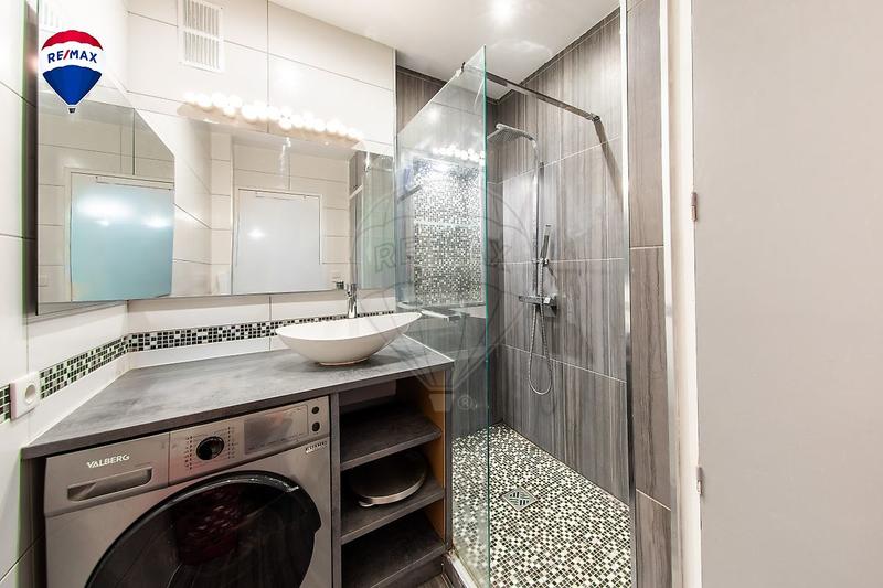 Appartement - 103 m² - 5 pièces