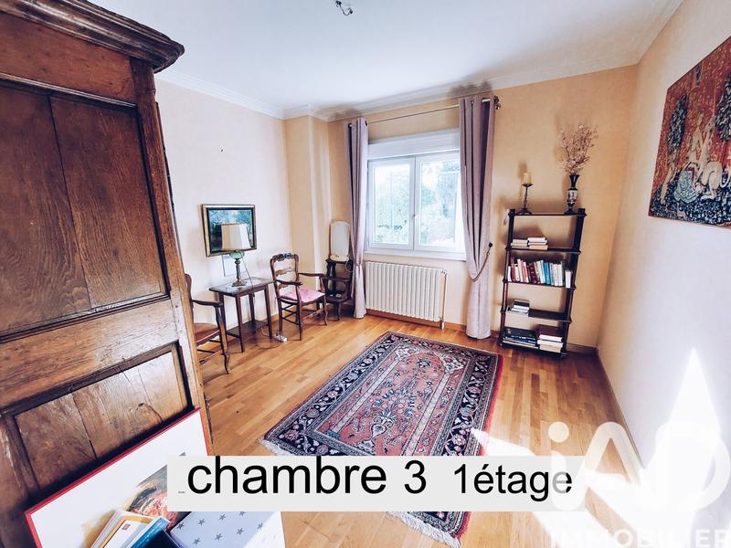 Maison - 167 m² - 8 pièces