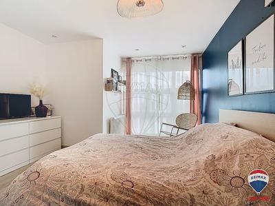 Maison - 170 m² - 8 pièces