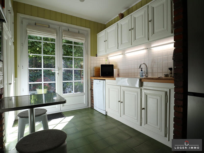 Maison - 148 m² - 8 pièces