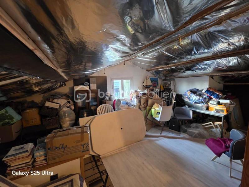 Entrepôt - 115 m² - 4 pièces