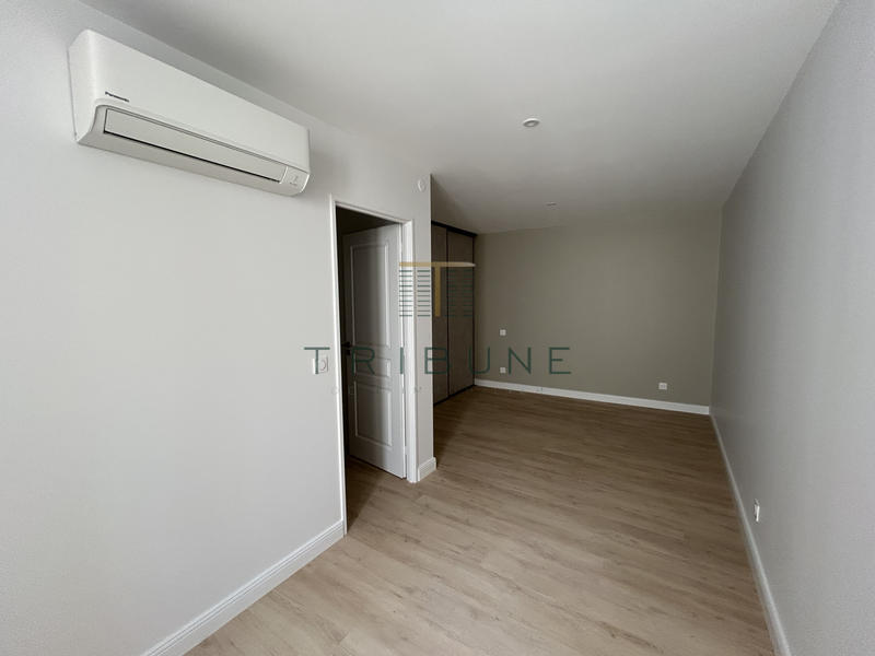 Appartement - 127 m² - 5 pièces