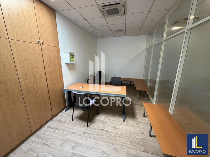 Local d'activité / Entrepôt - 2 955 m²