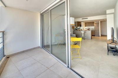 Appartement - 91 m² - 3 pièces