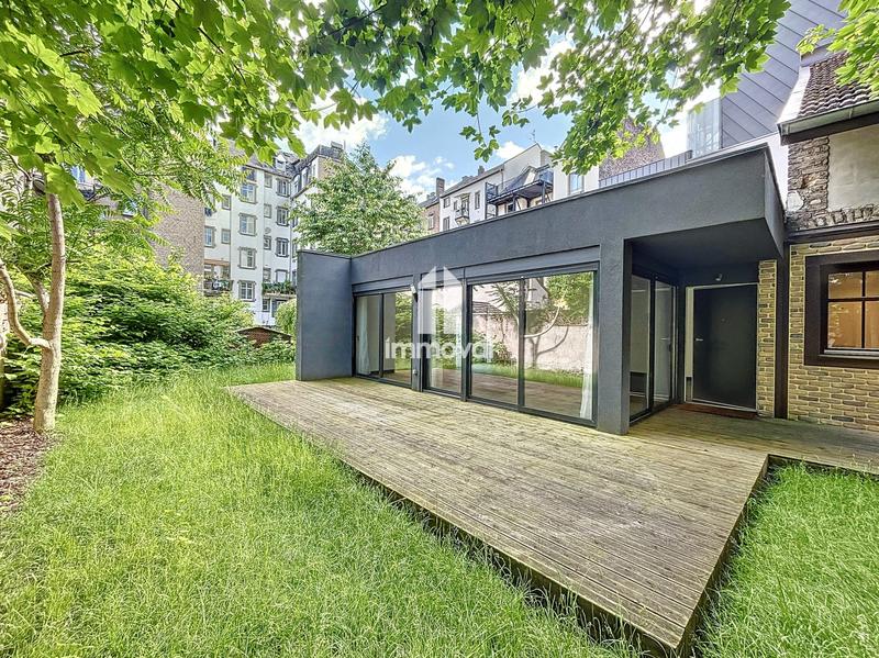 Maison contemporaine - 118 m² - 4 pièces