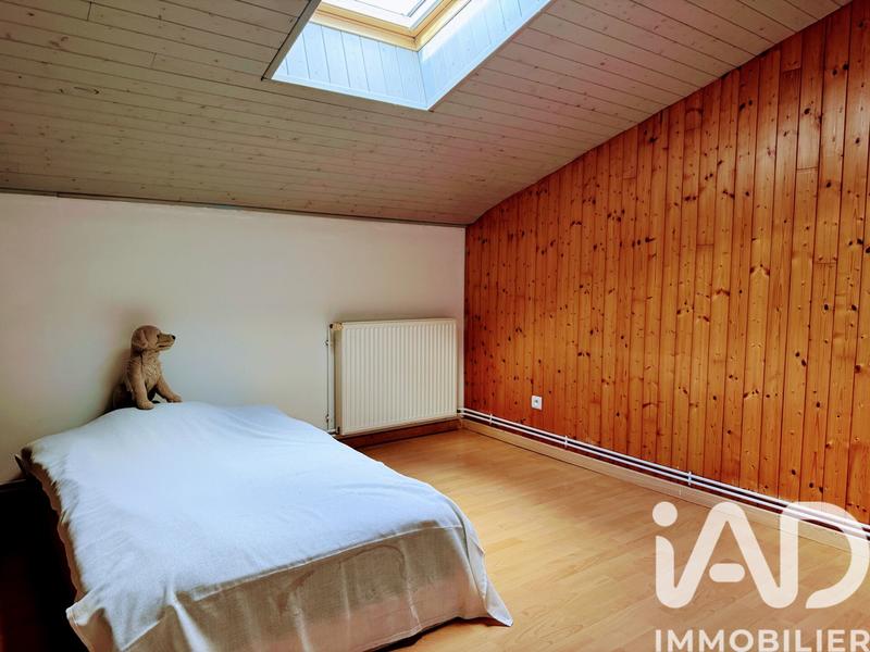 Maison - 202 m² - 6 pièces