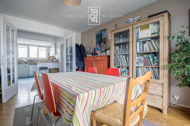 Appartement - 76 m² - 4 pièces