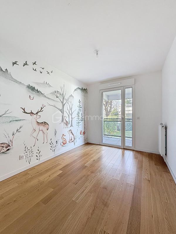 Appartement - 83 m² - 4 pièces