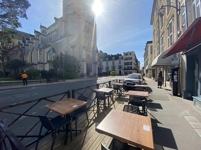 Local commercial - 54 m² - 1 pièce