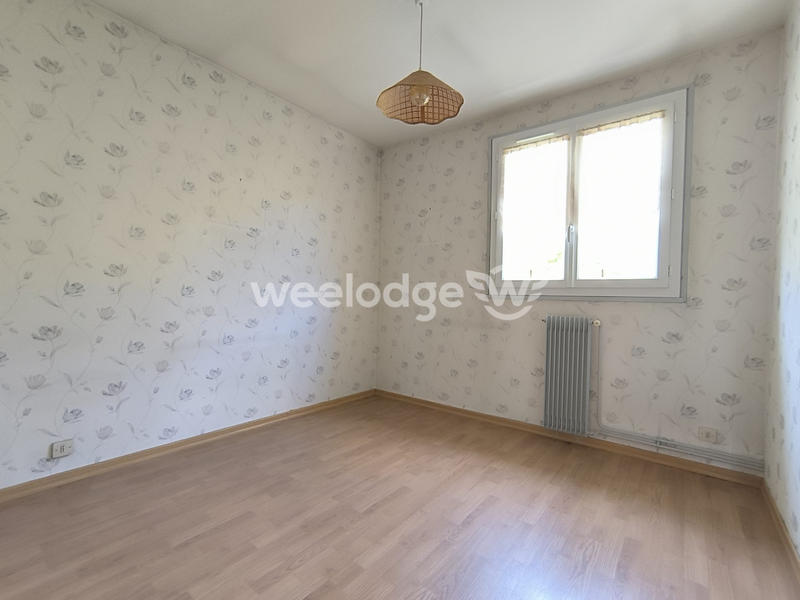 Maison - 98 m² - 6 pièces