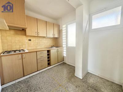 Appartement - 60 m² - 3 pièces