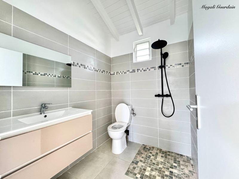 Maison - 91 m² - 6 pièces