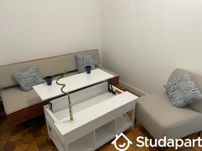 Chambre - 9 m² - 1 pièce