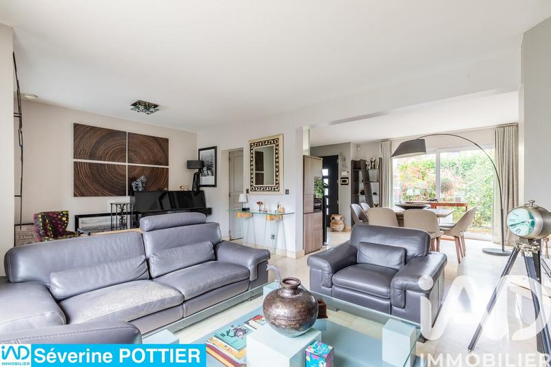 Maison - 135 m² - 6 pièces