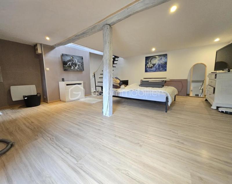 Maison en pierre - 83 m² - 4 pièces