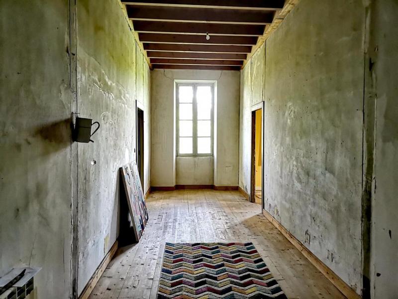 Maison - 410 m² - 8 pièces