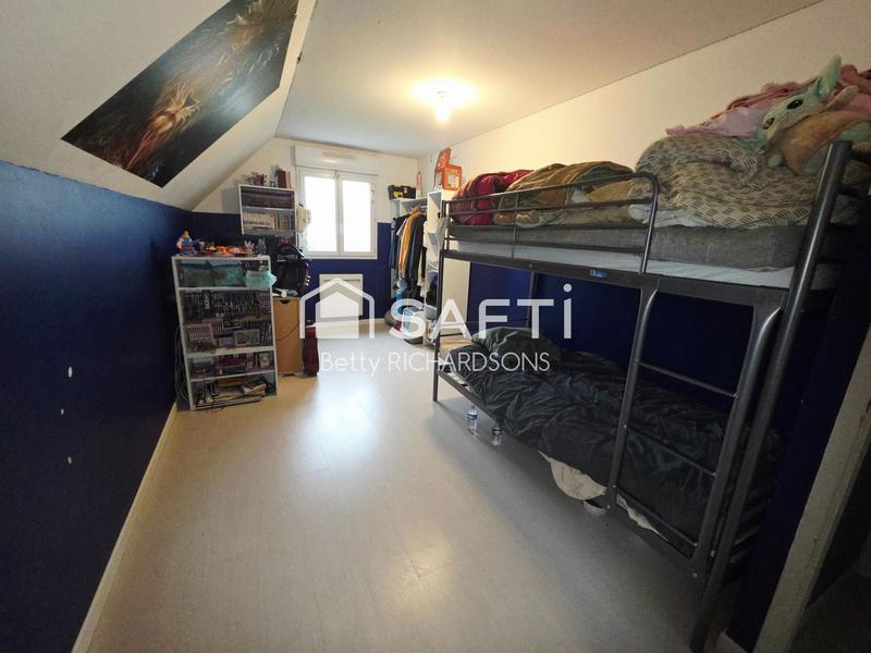 Maison - 112 m² - 8 pièces