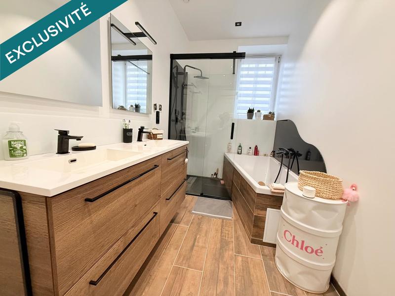 Appartement - 130 m² - 6 pièces