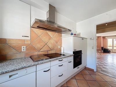 Appartement - 83 m² - 3 pièces