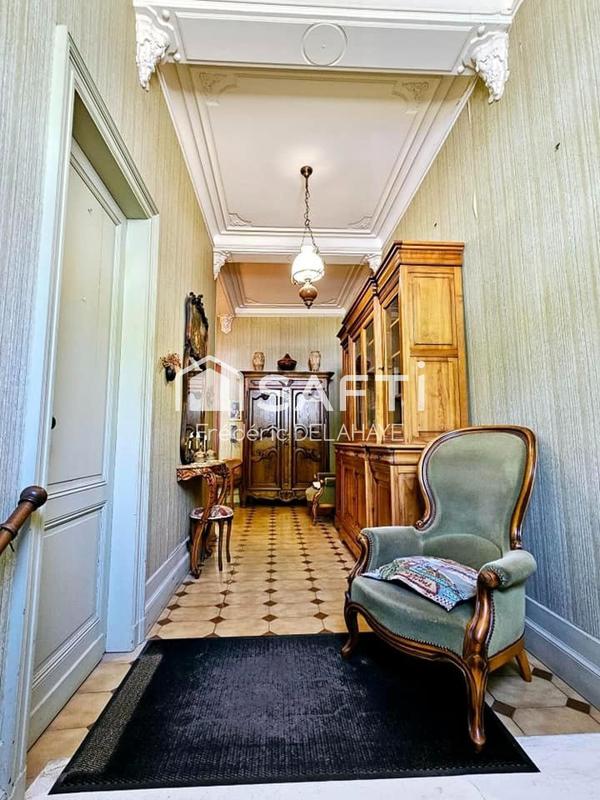 Maison - 198 m² - 6 pièces