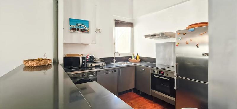 Appartement - 99 m² - 4 pièces