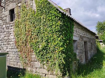 Maison - 90 m² - 2 pièces