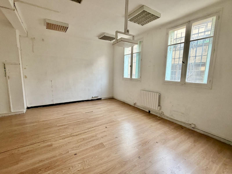 Local commercial - 81 m²